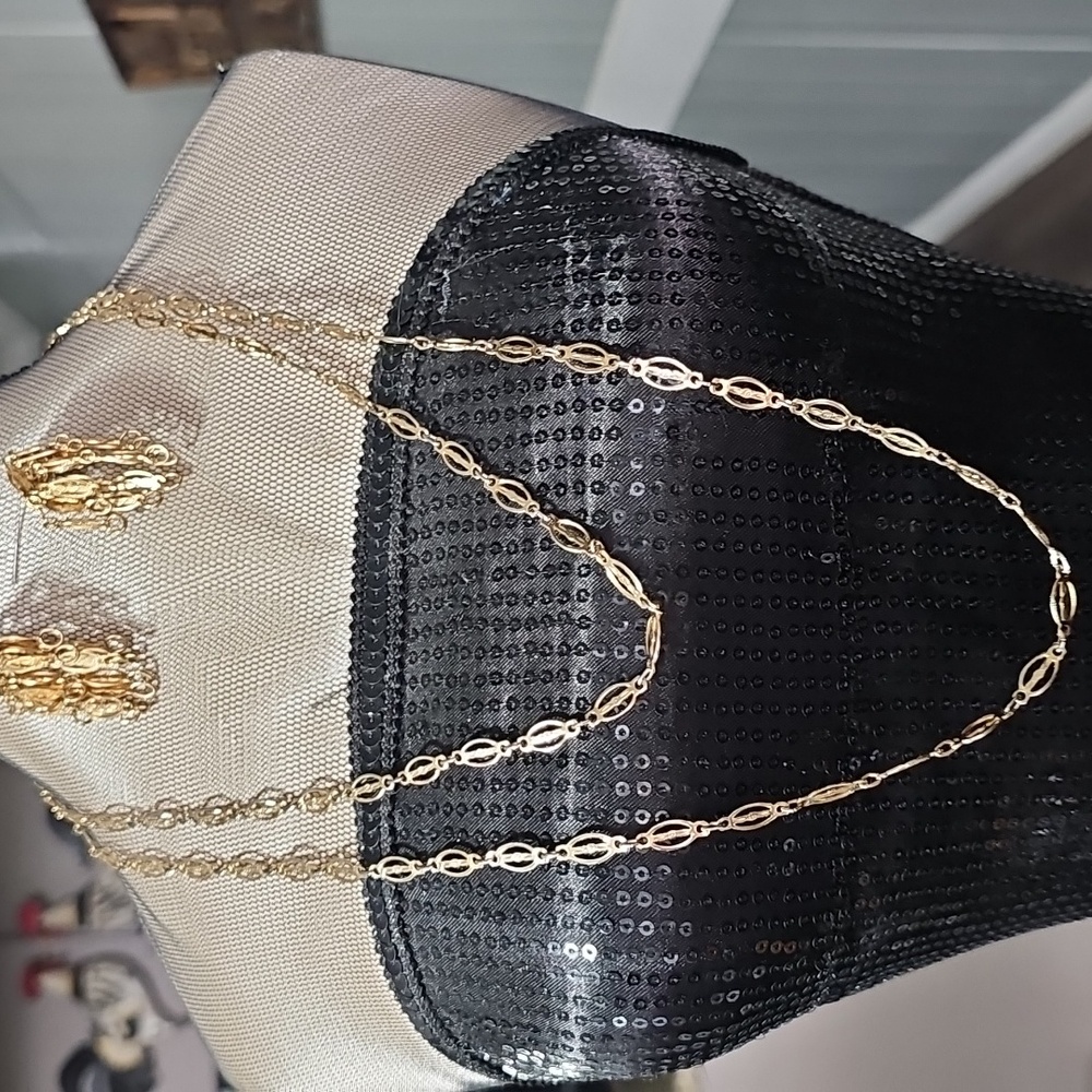 Elegant Gold Chain Necklace and Earring Set: Park Lane